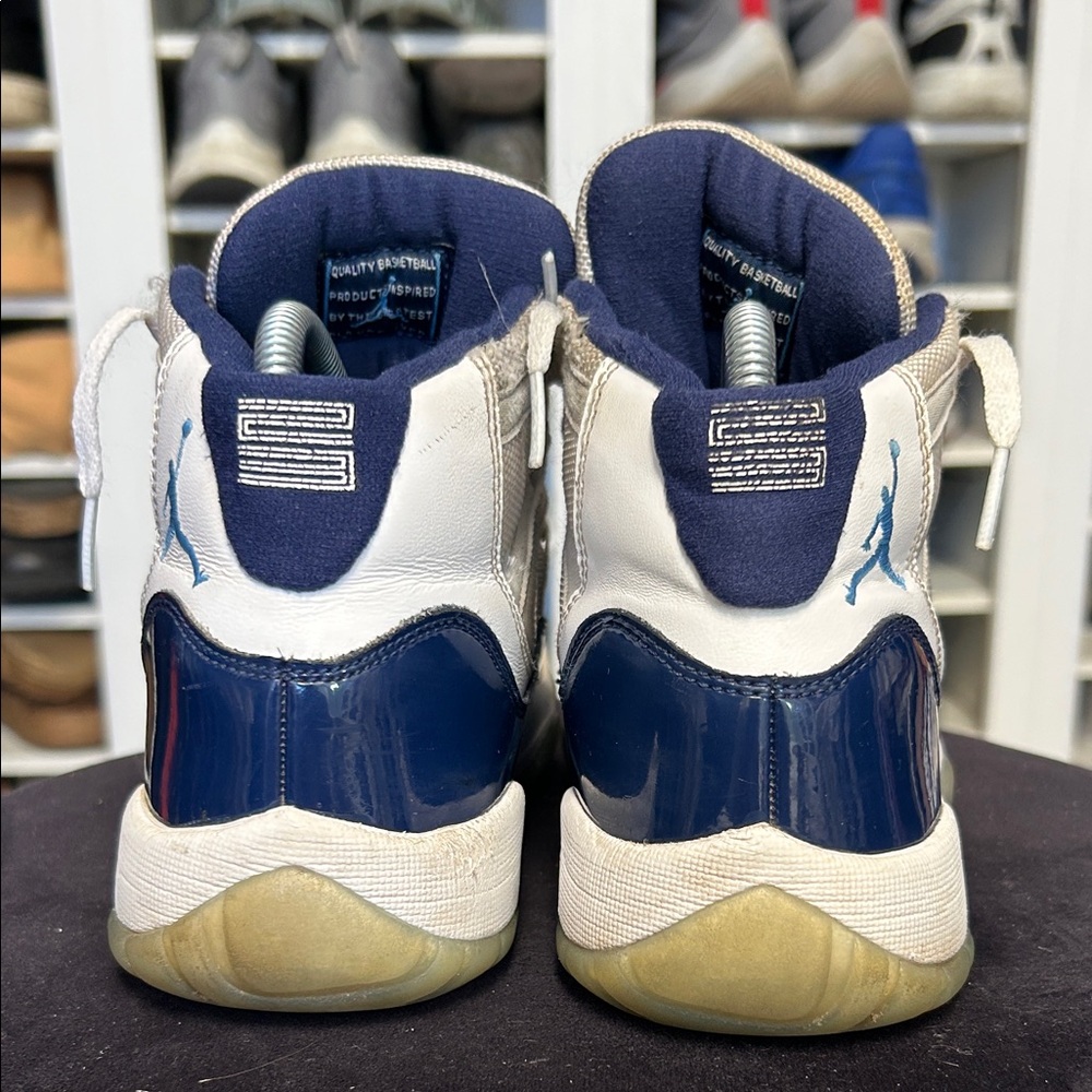 Jordan 11s - Picture 4 of 6